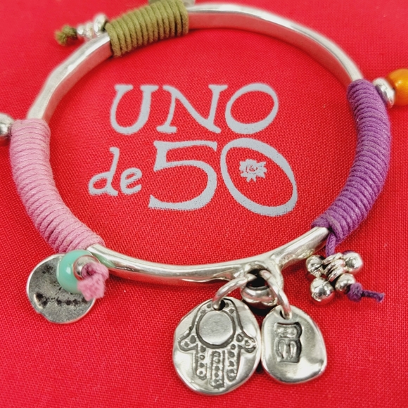 2012 Uno de 50 "La que lo ve" Bangle Bracelet - Picture 5 of 10